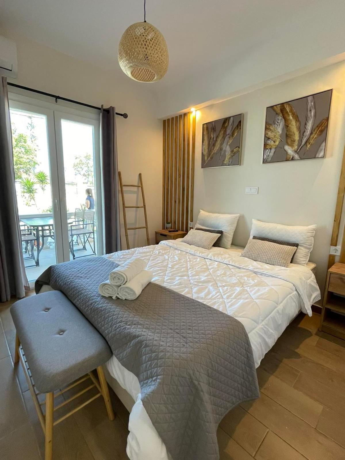 Euphoria Suites And Studios Sidárion Room photo